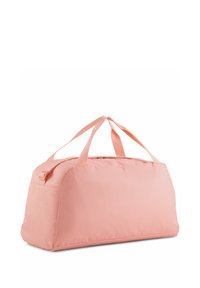 Borsa da viaggio in tessuto rosa con forma rettangolare, chiusura zip superiore e due manici lunghi. Tessuto liscio senza motivi o accenti visibili.