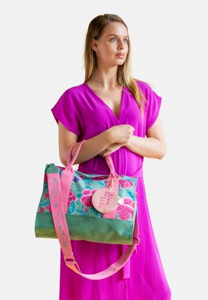 Fritzi aus Preußen, FK TOTE BAG LIMITED CANVAS FLOWER GREEN - Cabas - grün