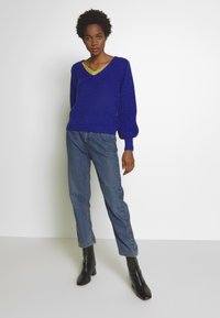 ICHI IHSALLY  - Camisola - clematis blue