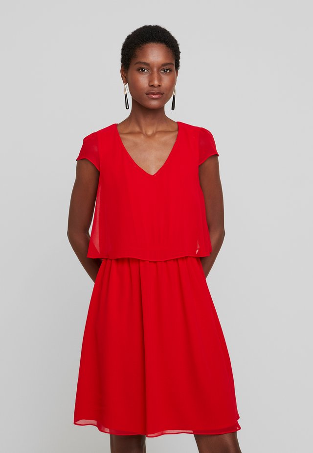 NEW JOEY - Robe de soirée - lipstick