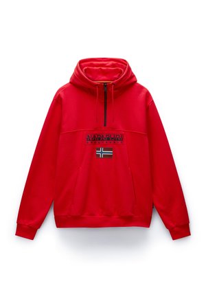 Rode hoodie met een hoge kraag en een halve rits. Voorzien van een voorzak, een logo opdruk en een Noorse vlag patch op de borst. Zachte stof.