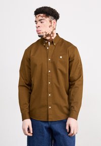 Carhartt WIP MADISON SHIRT - Marškiniai - lumber/white
