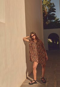 Next OVERHEAD  COVER-UP - Tunika - leopard