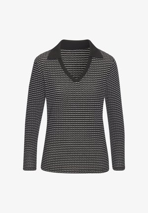 Zwarte blouse met lange mouwen en een V-hals, voorzien van een contrasterende kraag en een textuurpatroon van kleine witte grafische elementen.