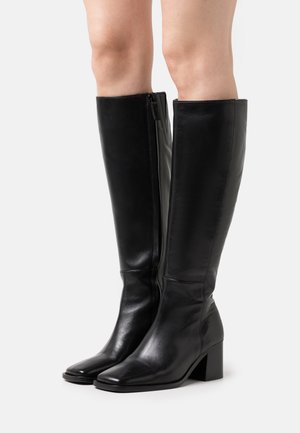 Boots - black
