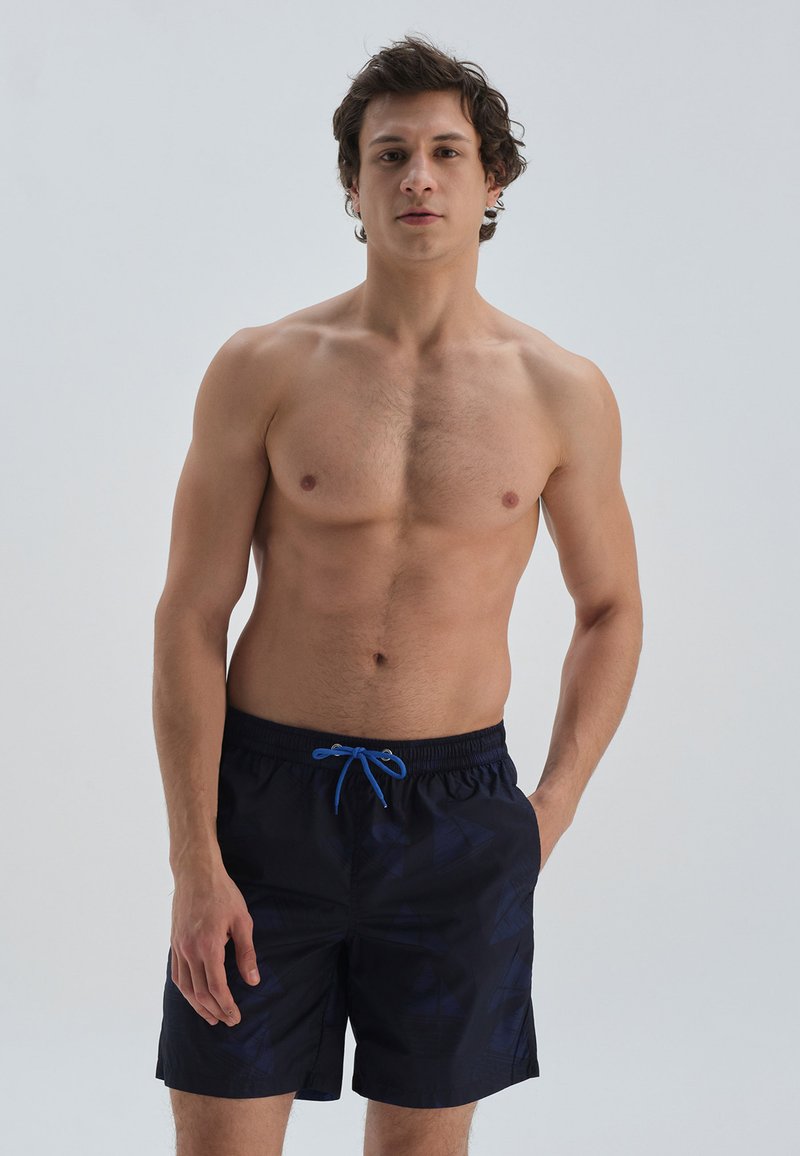 Herren Badehosen | DAGI SWIMMING Badeshorts navy blue/dunkelblau - EW49770 Herren Badehosen | DAGI SWIMMING Badeshorts navy blue/dunkelblau - EW49770
