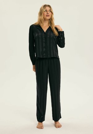 SET - Zestaw bielizny nocnej