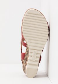 Gabor Comfort Sandali con plateau - red