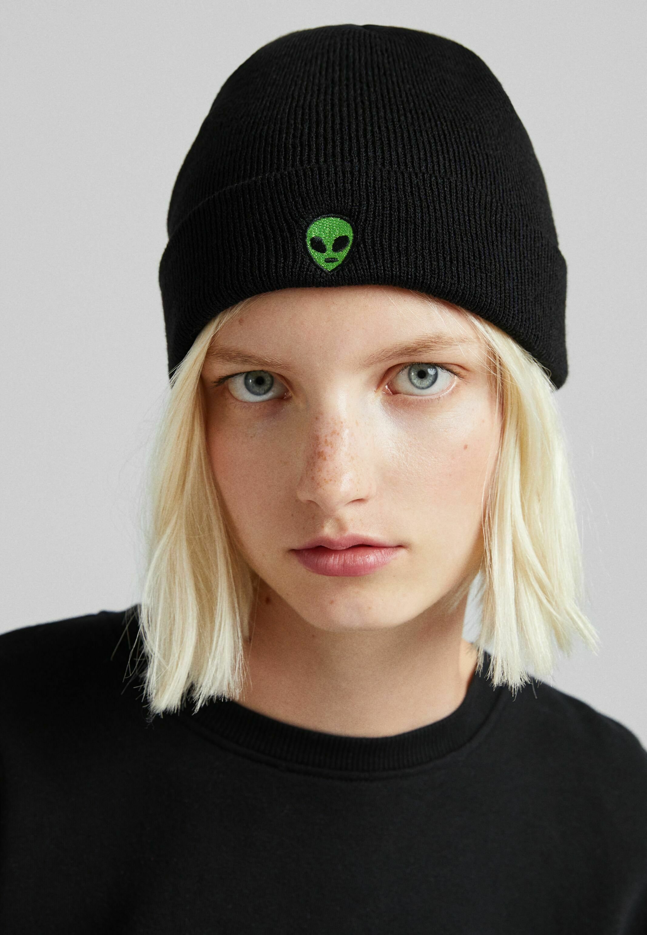 Bershka Mütze - black/schwarz - Zalando.de