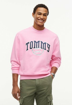 Tommy Jeans, VARSITY CREST - Felpa - rose tea