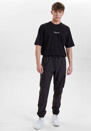 CARGO LIGHTWEIGHT - Cargo trousers - black
