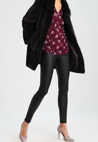 Kaffe Leggings - black