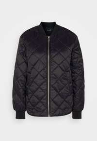 Schwarze Stepp-Bomberjacke mit Reißverschluss, gerippten Bündchen und Kragen. Verfügt über einen glatten, glänzenden Stoff mit rautenförmiger Steppung.