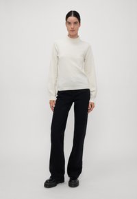 Vero Moda Tall VMMERCURY HIGHNECK  - Vesta - birch