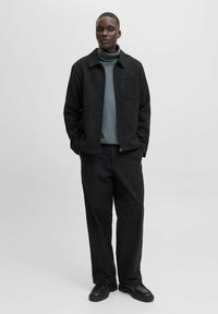 Jack & Jones BASIC ROLL - Striktrøje - stormy weather