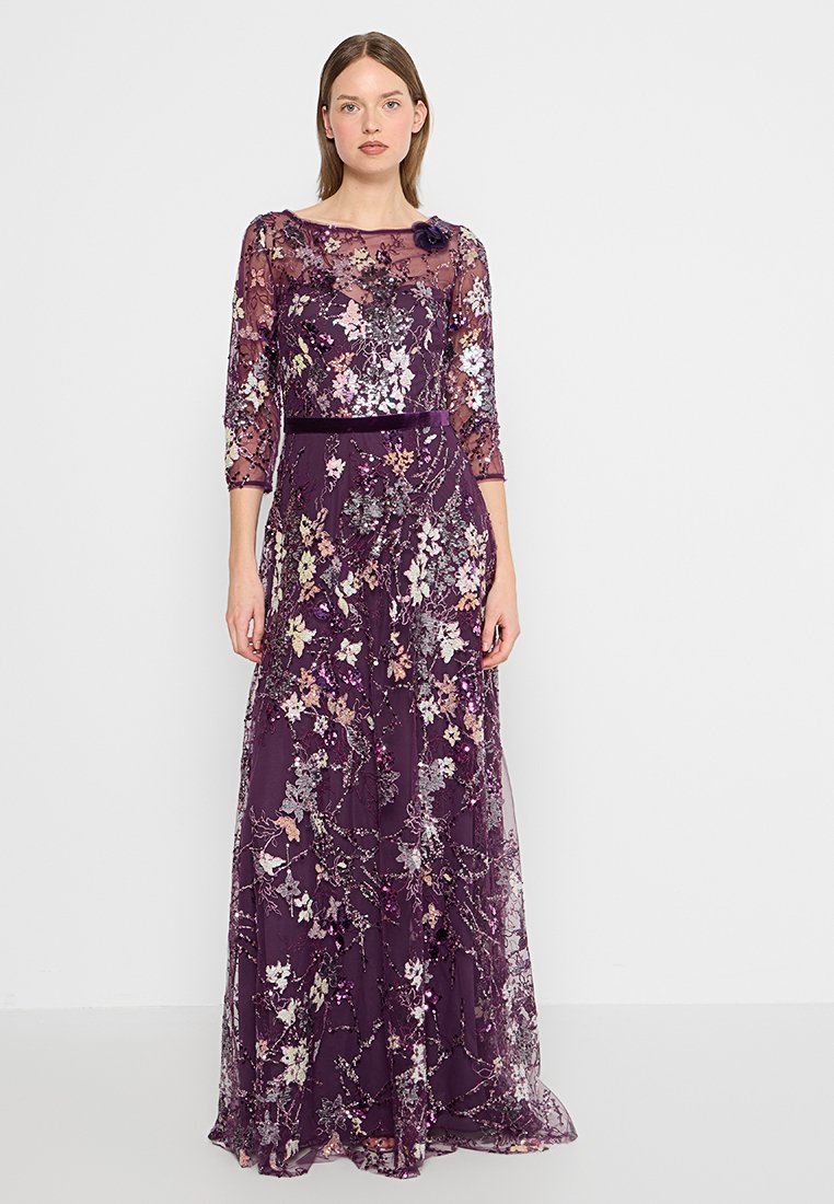 Pronovias Galajurk paars