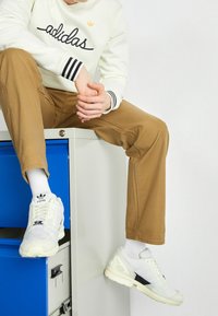 adidas Originals Sweatshirt - off-white