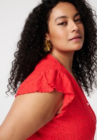 MS Mode Blouse - red