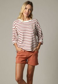 Non sélectionné, Cognac