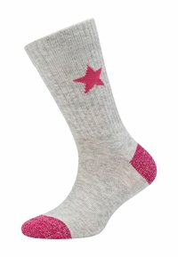Calzino grigio chiaro con una stella rosa sul polpaccio, e zone rinforzate rosa sulla punta e sul tallone, esposto verticalmente su uno sfondo bianco.
