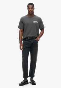 Superdry & Co TATTOO BACK GRAPHIC - Camiseta estampada - charcoal