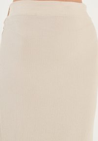 LELA SLIM FIT - Kynähame - stone