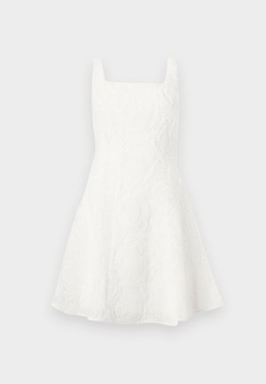 Valge varrukateta A-lõikeline kleit, millel on tekstureeritud roosinimetus, ruudukujuline lõhik ja kehatantsu sobiv bodi.