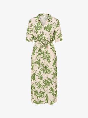 Vestido midi beige con estampado de hojas tropicales verdes, manga corta, cuello, cierre de botones en la parte delantera y cinturón de tela anudado en la cintura.