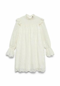 Robe blanche avec un col montant, des manches à volants et un tissu texturé. Ourlet festonné et détails délicats au niveau du col et des poignets.