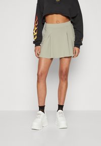 American Eagle - UTILITY SKORTY - Pleated skirt - olive Thumbnail Image 1