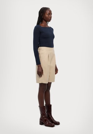 ORTLES - Shorts - beige