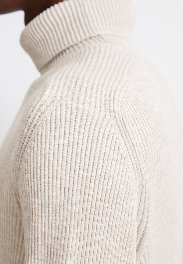 TURTLENECK 50-YEARS RELOADED - Jumper2