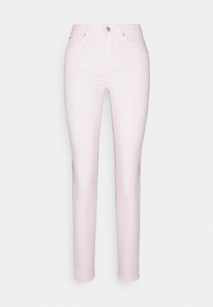 Jeans skinny rosa claro hechos de una mezcla de algodón. Presentan un diseño clásico de cinco bolsillos y un cierre frontal de botones.