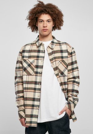 Urban Classics Camisa - softseagrass bottlegreen