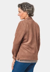 GOLDNER Giacca in similpelle - camel