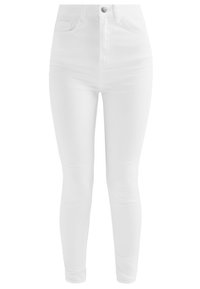 Vita högmidjade jeans i denim, med knappstängning framtill, två framfickor och en smal passform längs benen.