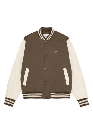 Καφέ και εκρού varsity μπουφάν με ριγέ ριμπ πάνω γιακά και μανσέτες, κούμπωμα με κουμπιά τύπου snap, πλαϊνές τσέπες και κεντημένο λογότυπο.