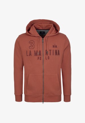 Sudadera con cremallera de color óxido, hecha de tejido suave. Cuenta con un bolsillo tipo canguro, capucha con cordón y una impresión de marca en la parte frontal.