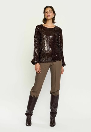 MADDISON - Bluza - coffee bean