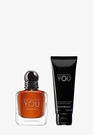 STRONGER WITH YOU INTENSELY XMAS GIFT SET - Duftsæt