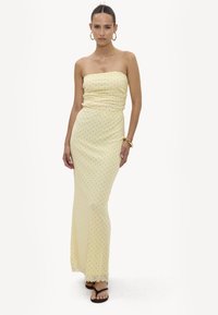 Sélectionné, yellow