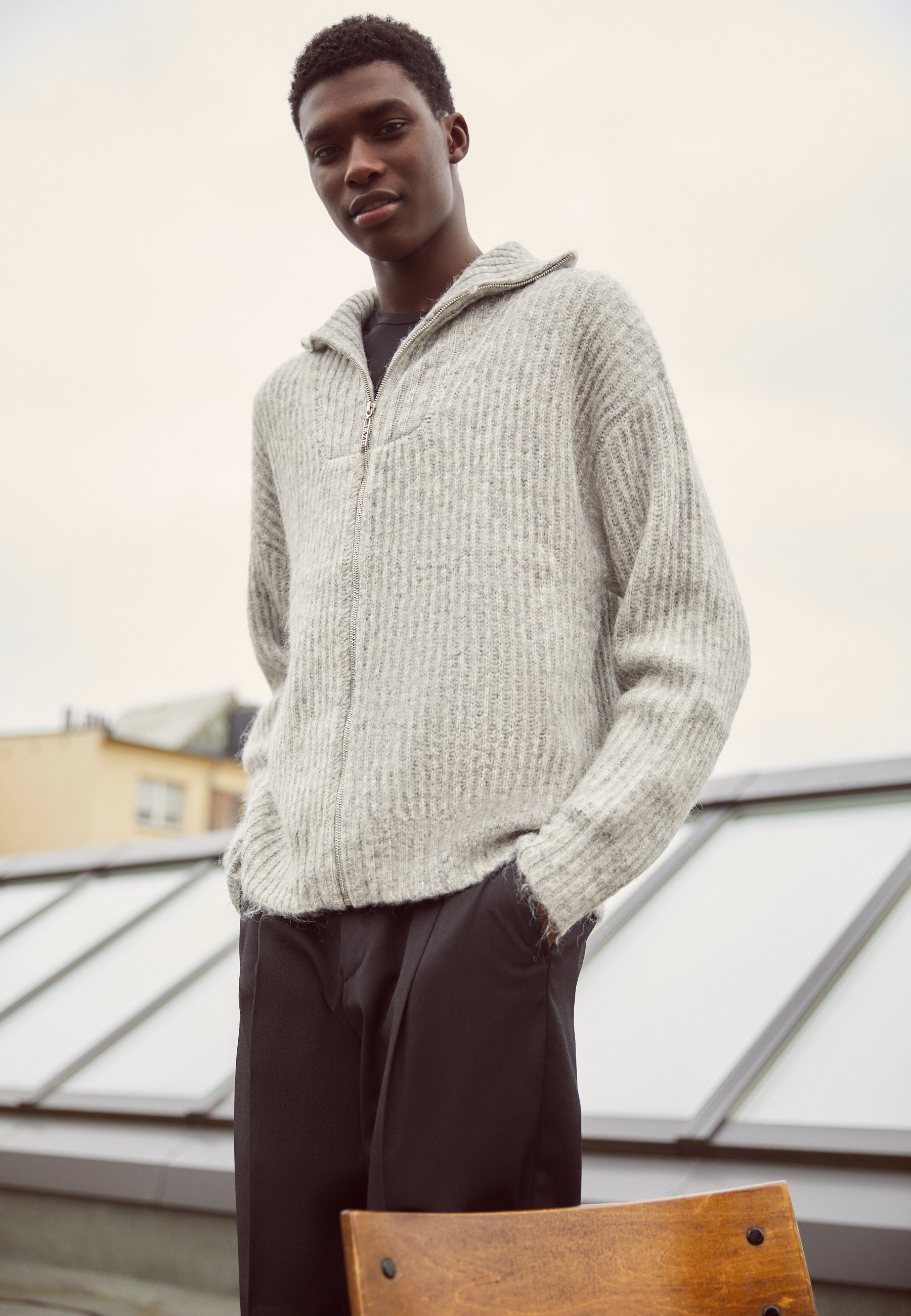 Holzweiler EMPEROR ZIP CARDIGAN 