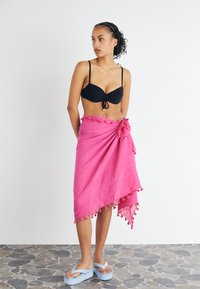 Seafolly BEACH BASICS SARONG - Strandaccessoire - hot pink