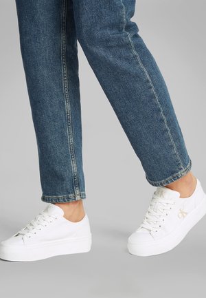 Calvin Klein FLATFORM - Joggesko - triple bright white