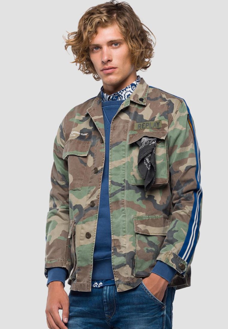 replay camo jacket