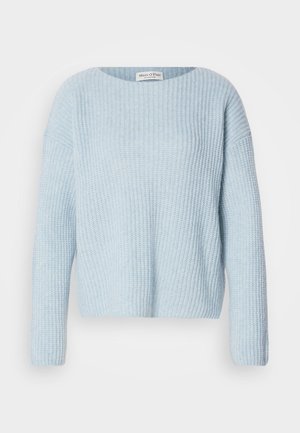 Lyseblå strikket sweater med bred rund hals, sænkede skuldre, ribbet tekstur og lange ærmer. Simpel, afslappet pasform design.