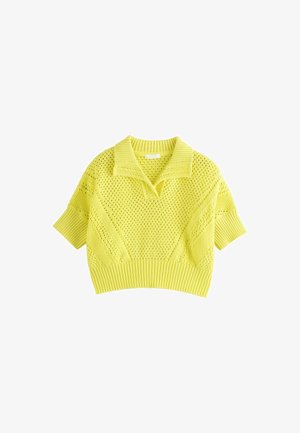 Pull tricoté jaune à manches courtes avec motif à tissage ouvert et large col et ourlet côtelés, posé à plat sur fond blanc.