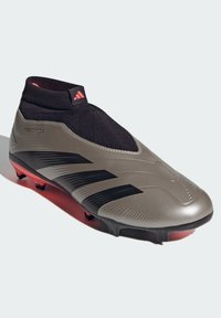 adidas Performance PREDATOR LEAGUE LACELESS FG - Scarpe da calcio per terreni duri - platinum metallic   aurora black   turbo