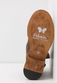 Felmini Stiefelette - camel