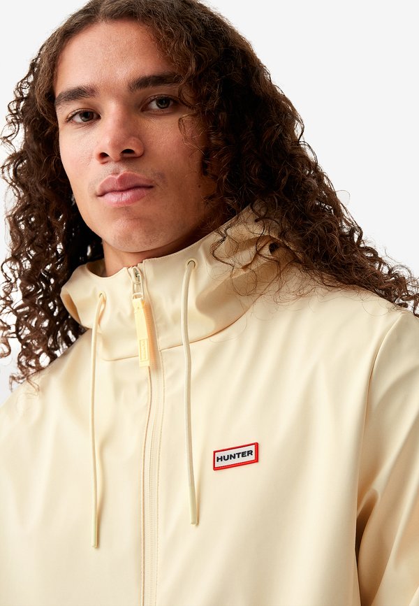 ANDREA UNISEX - Waterproof jacket - gravel2